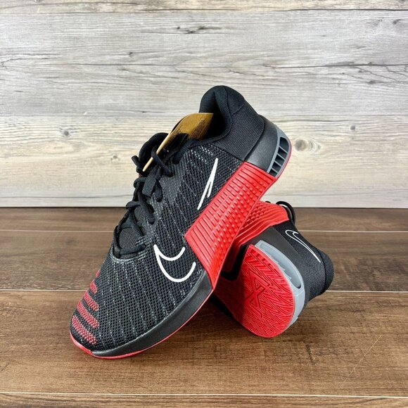 Nike Metcon 9 Mens Size 11 Black University Red Smoke Grey White FD5431 006